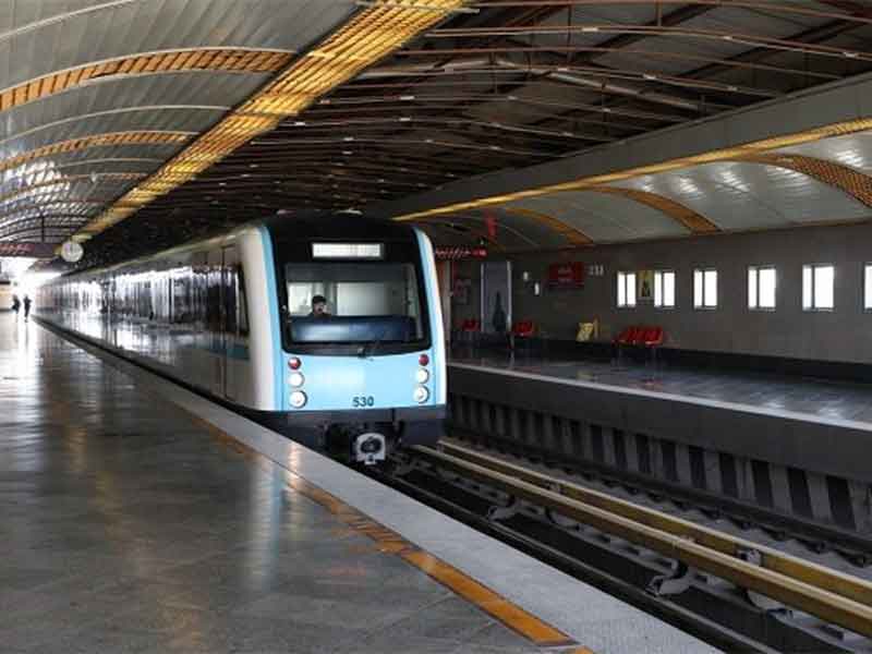 متروی شیراز  ۲۶ آذر رایگان است