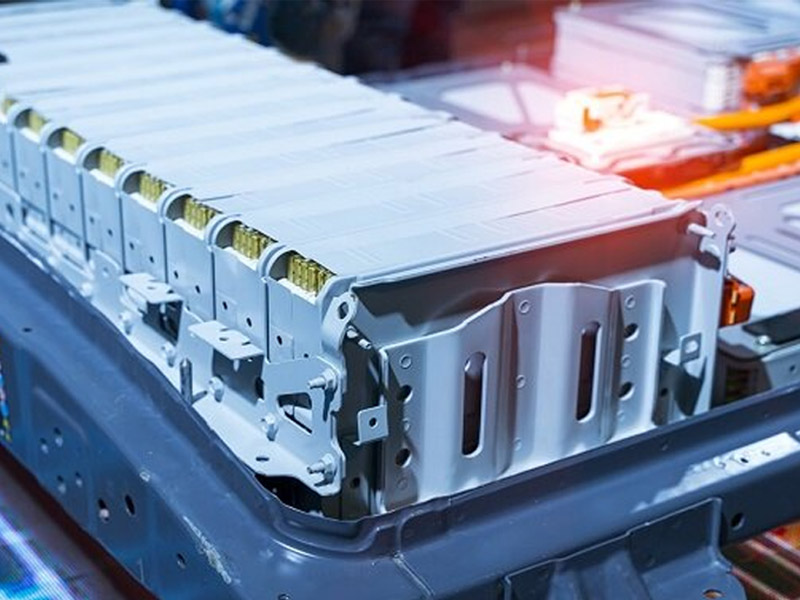 بازیافت سریع باتری خودروهای برقی با کمک ربات