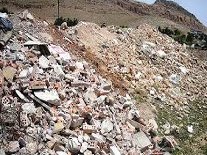 روزانه ١٨٠ تن زباله وارد سایت پسماند ایرانشهر می‌شود